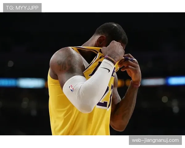 低位强攻压制对位内线，威廉森较上赛季效率提升